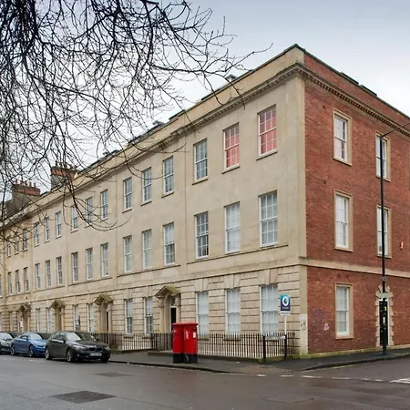 Fantastic 2 Bedroom City Center Apartment Appartement Bristol